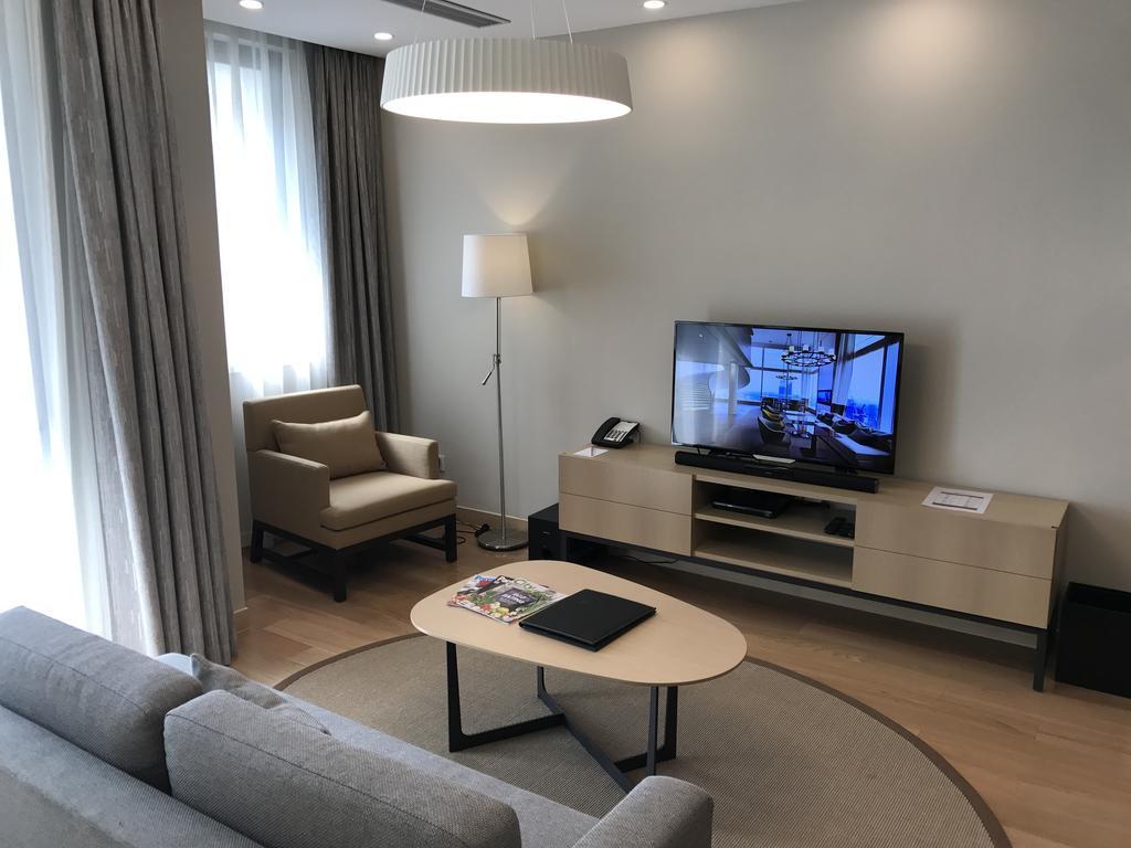 One Sunland Serviced Suites Managed By Lanson Place Шанхай Стая снимка