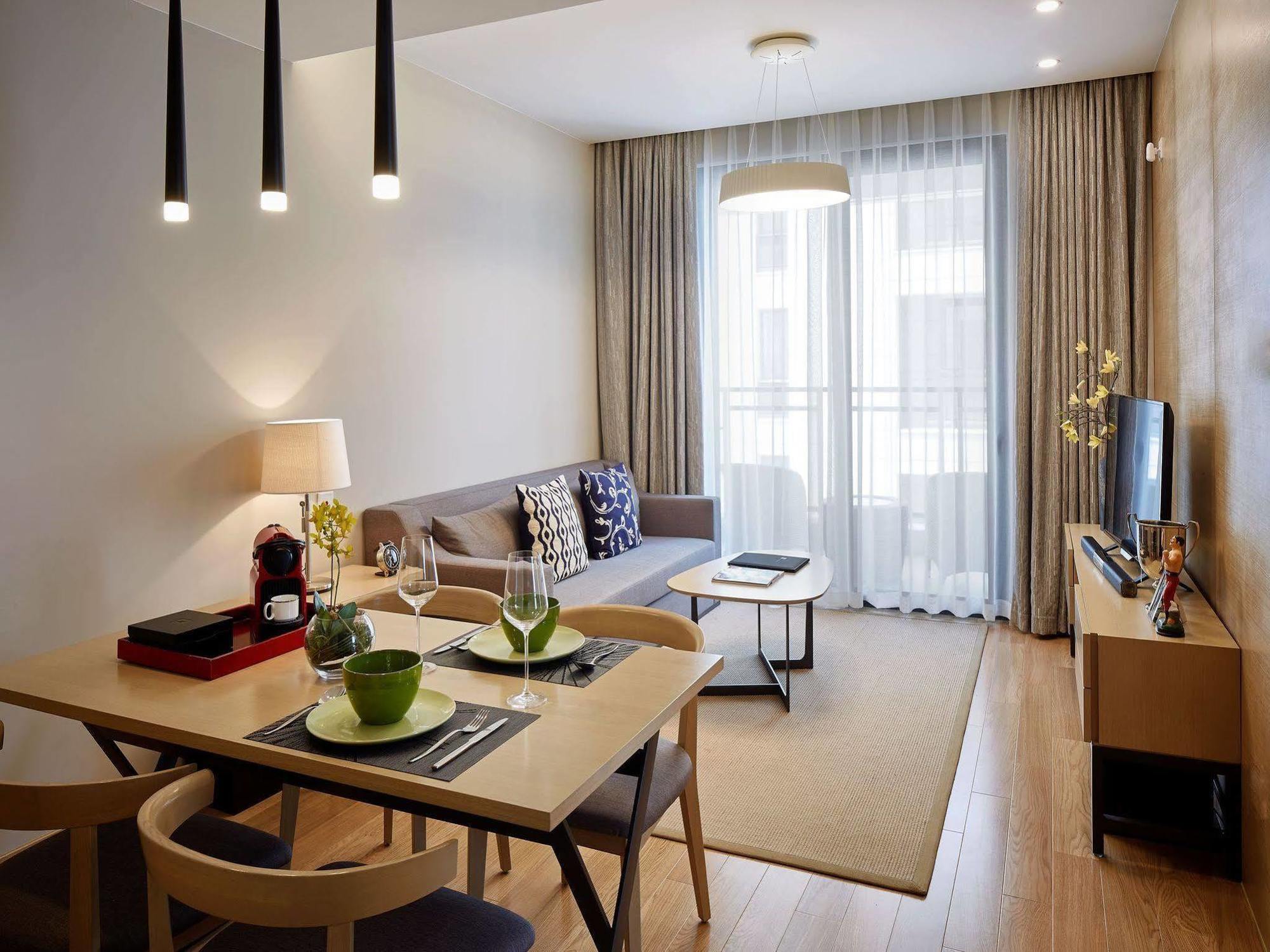 One Sunland Serviced Suites Managed By Lanson Place Шанхай Екстериор снимка